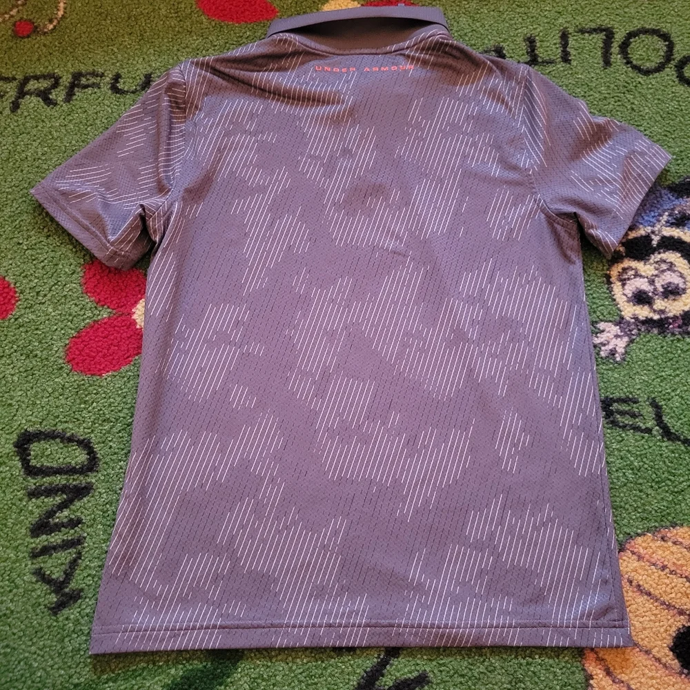 Under Armour Polo Shirt Youth Large